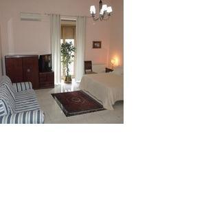 Regina Suite Naples